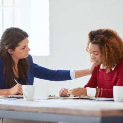 een rouwende collega ondersteunen